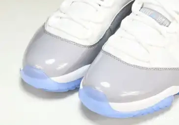 11 AV2187-140 “Cement Air Low Jordan Grey” 0523